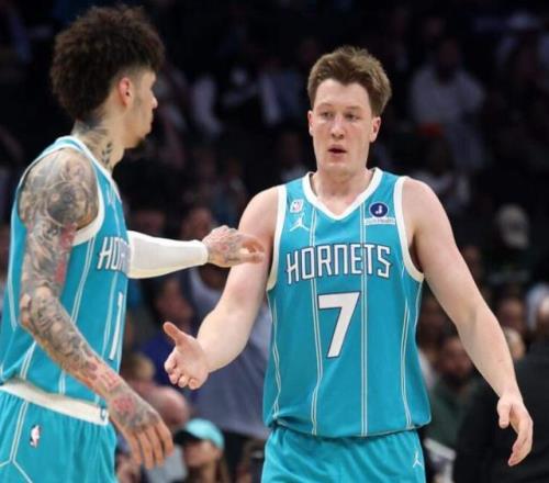 决战垫底,利雅得青年,人挑战阿尔,亚博体育,亚博体育官网,亚博体育app,亚博体育下载