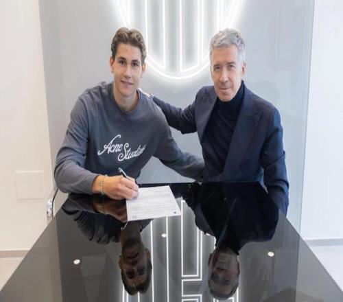 佩雷拉与北,上海荣誉市,民重逢再聚,亚博体育,亚博体育官网,亚博体育app,亚博体育下载