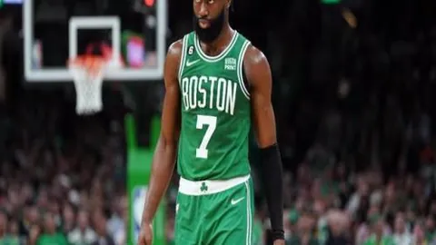 曼聯官方驚曝：C羅已達成共識，即時啟程離隊！